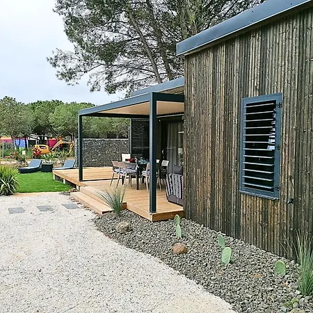Holiday home Friendly - 2 Chambres, Jardin, A 5 Minutes De La