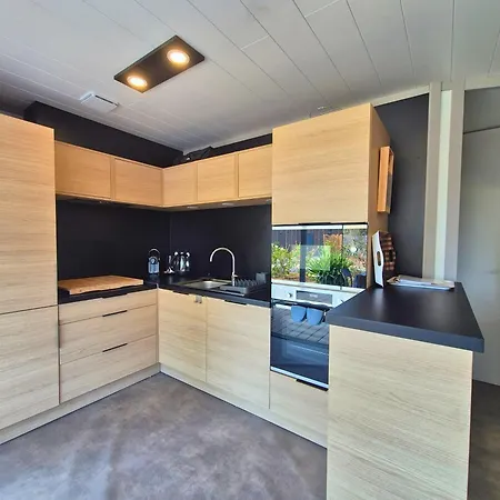 Friendly - 2 Chambres, Jardin, A 5 Minutes De La * Agde
