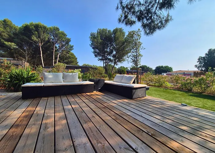 Friendly - 2 Chambres, Jardin, A 5 Minutes De La Дом отдыха